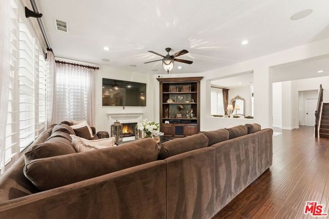 11564 Apulia Court, Porter Ranch, CA 91326