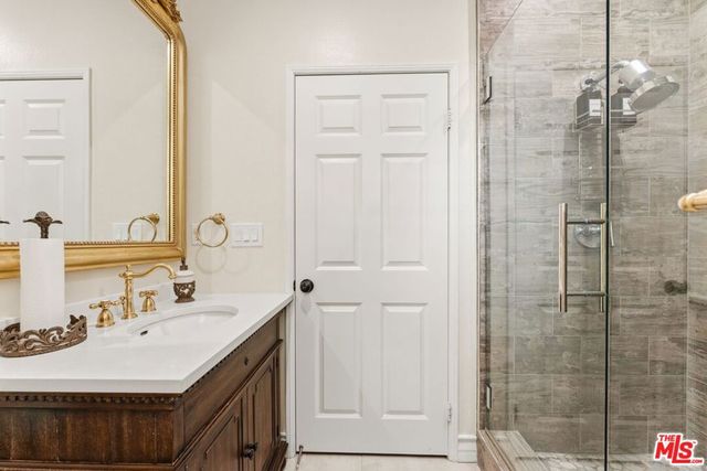 11564 Apulia Court, Porter Ranch, CA 91326