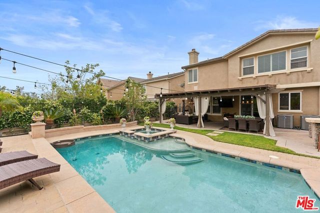 11564 Apulia Court, Porter Ranch, CA 91326