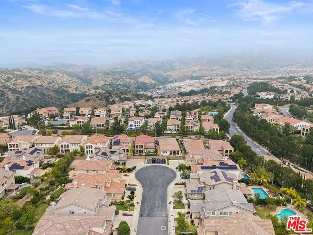 11564 Apulia Court, Porter Ranch, CA 91326