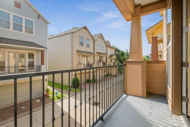 2623 Shady Woods Lane, Houston, TX 77008