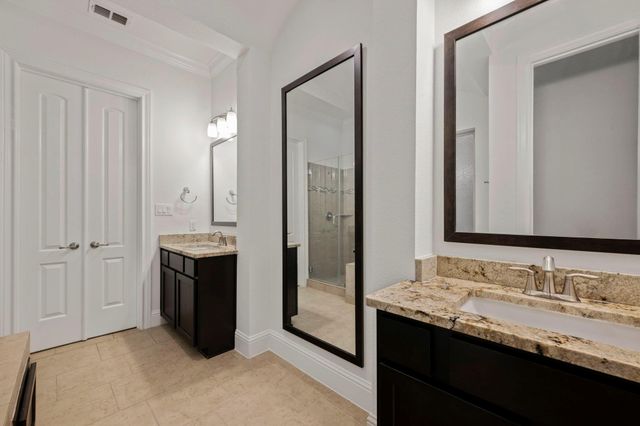 2623 Shady Woods Lane, Houston, TX 77008