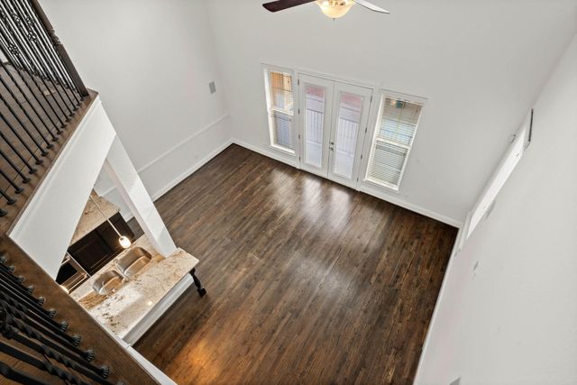 2623 Shady Woods Lane, Houston, TX 77008