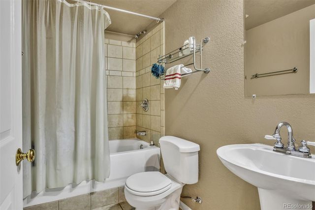 90 S Trenton Street, Denver, CO 80230