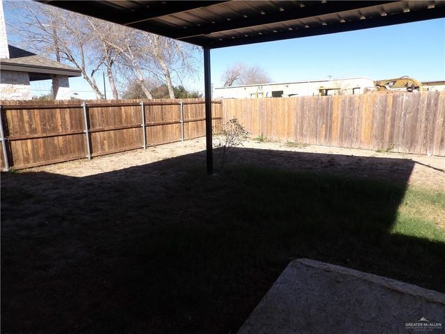 2608 N Day Lily Avenue, Edinburg, TX 78541