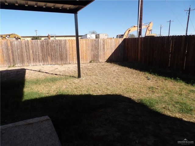2608 N Day Lily Avenue, Edinburg, TX 78541