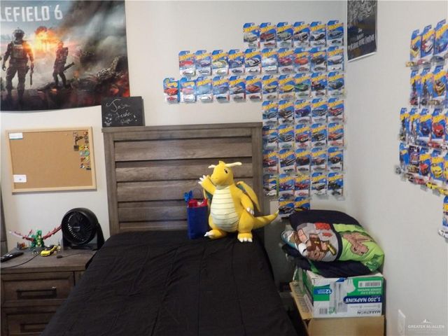 2608 N Day Lily Avenue, Edinburg, TX 78541