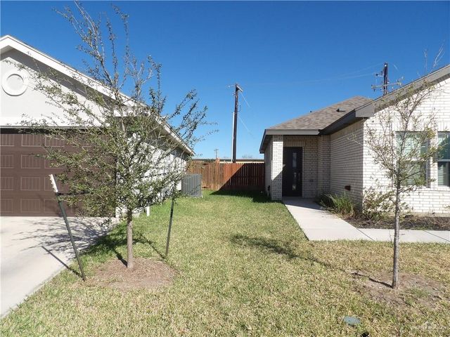 2608 N Day Lily Avenue, Edinburg, TX 78541