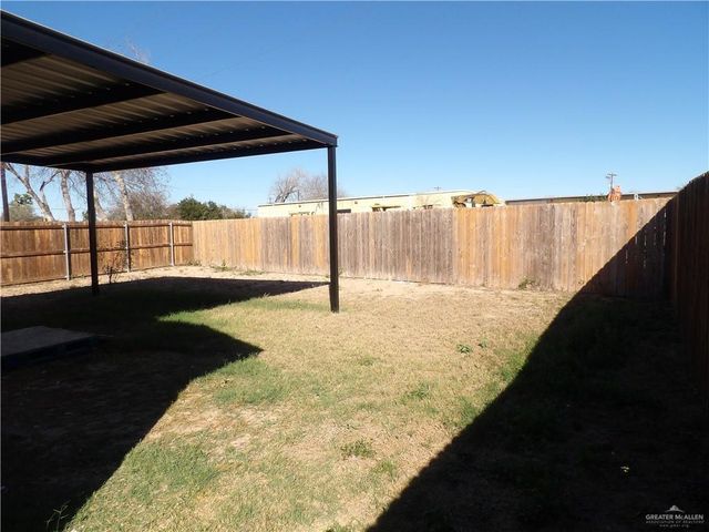 2608 N Day Lily Avenue, Edinburg, TX 78541