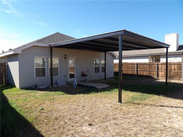 2608 N Day Lily Avenue, Edinburg, TX 78541