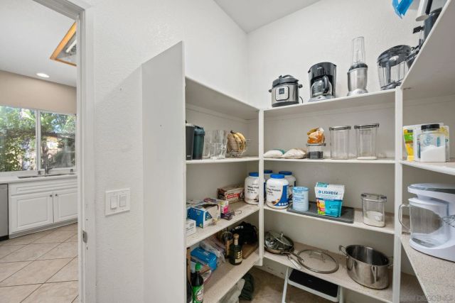 1020 Cima Dr, San Marcos, CA 92078