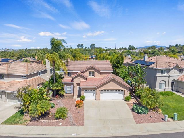 1020 Cima Dr, San Marcos, CA 92078