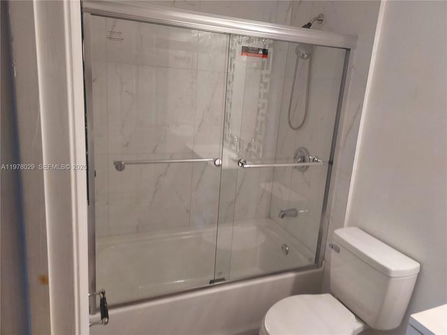 2566 SW 82nd Ave 104, Miramar, FL 33025