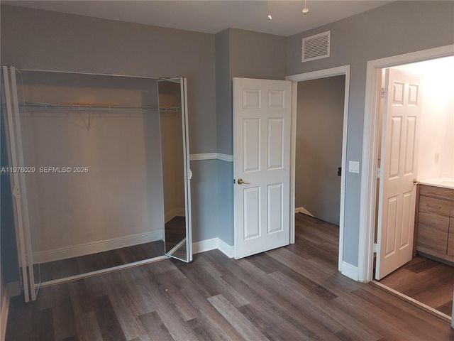 2566 SW 82nd Ave 104, Miramar, FL 33025