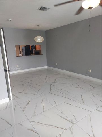 2566 SW 82nd Ave 104, Miramar, FL 33025