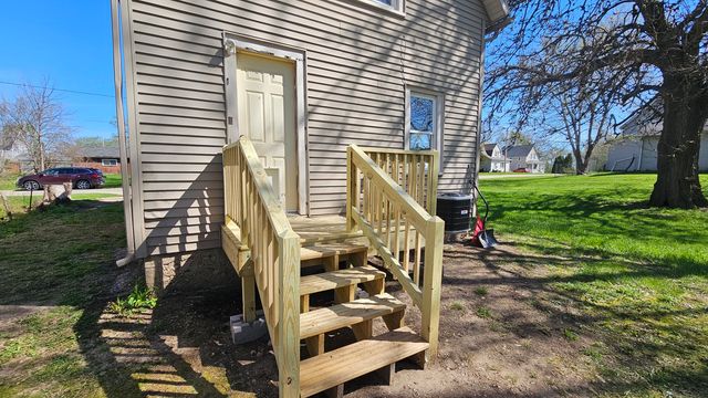 534 Center Street, South Beloit, IL 61080