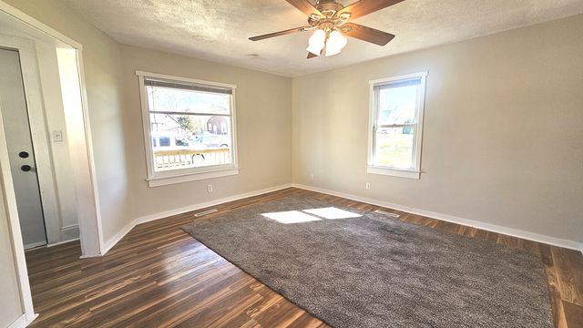 534 Center Street, South Beloit, IL 61080