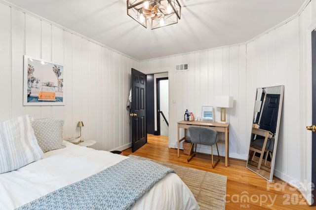 817 Brent Street, Winston Salem, NC 27103