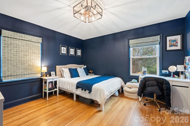 817 Brent Street, Winston Salem, NC 27103