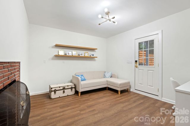 817 Brent Street, Winston Salem, NC 27103