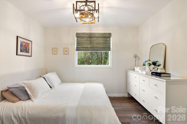 817 Brent Street, Winston Salem, NC 27103