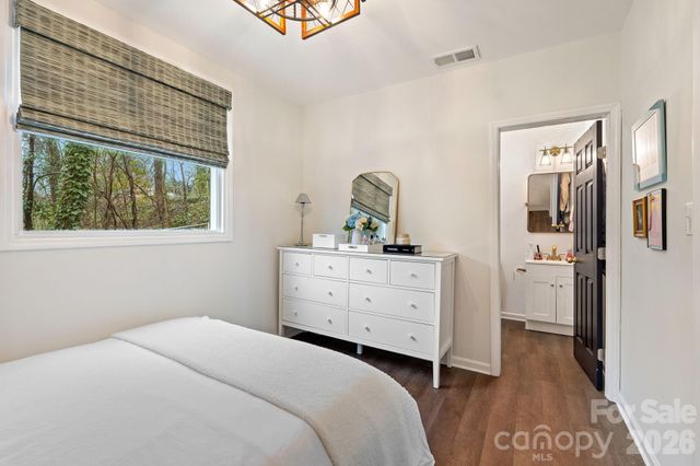 817 Brent Street, Winston Salem, NC 27103