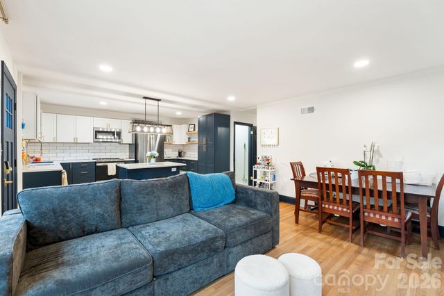 817 Brent Street, Winston Salem, NC 27103