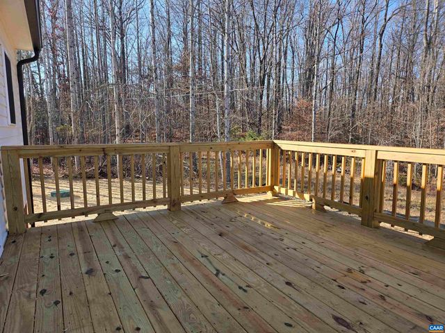 115 BUSBEES POINT RD, Bumpass, VA 23024