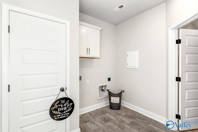 26117 Kennesaw Ridge Drive, Athens, AL 35613