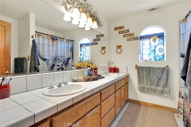 10276 Aster Road, Oak Hills, CA 92344