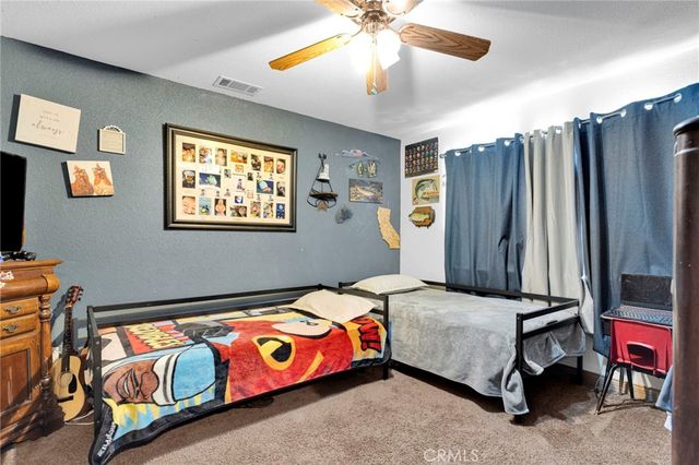 10276 Aster Road, Oak Hills, CA 92344
