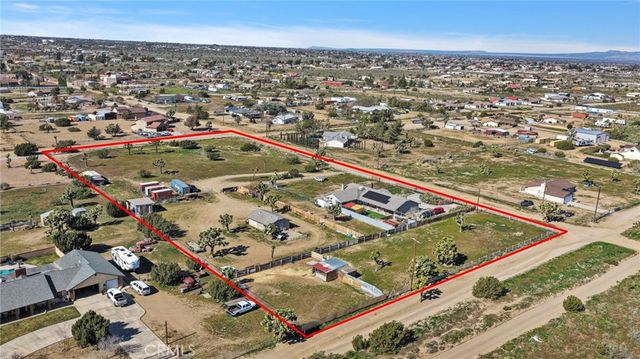 10276 Aster Road, Oak Hills, CA 92344