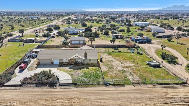 10276 Aster Road, Oak Hills, CA 92344