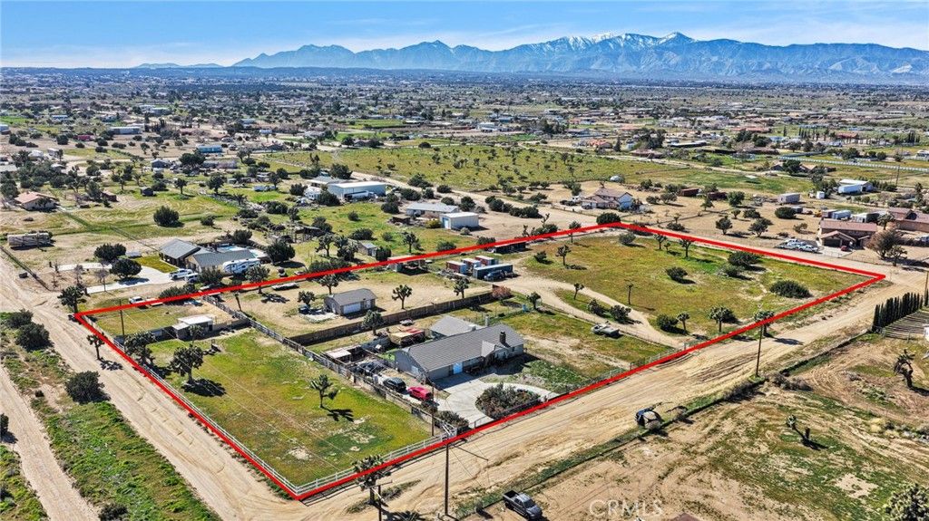 10276 Aster Road, Oak Hills, CA 92344