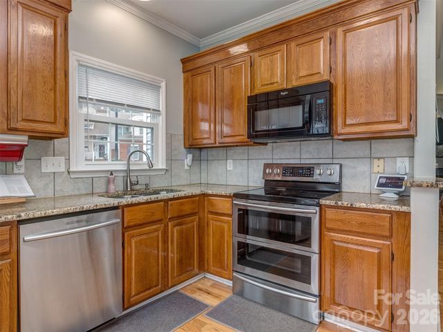 8603 Fox Chase Lane, Charlotte, NC 28269