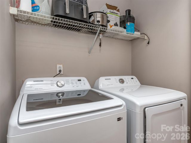 8603 Fox Chase Lane, Charlotte, NC 28269