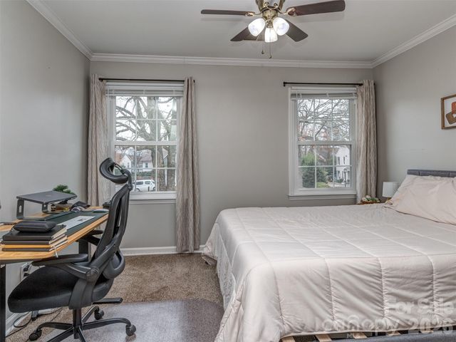 8603 Fox Chase Lane, Charlotte, NC 28269