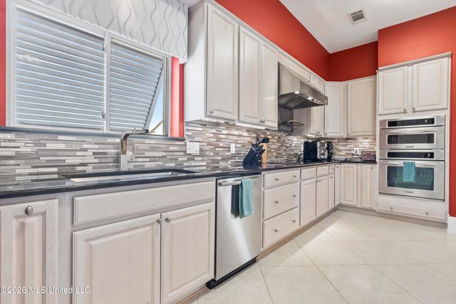 4166 Old Lazy River Road, Bay Saint Louis, MS 39520