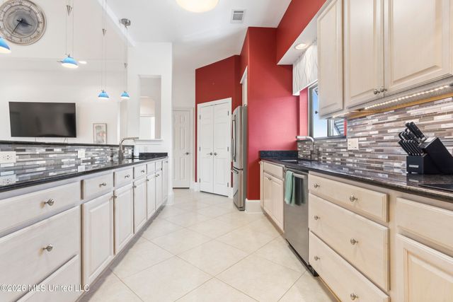 4166 Old Lazy River Road, Bay Saint Louis, MS 39520