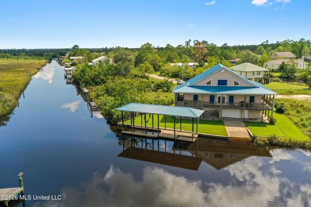 4166 Old Lazy River Road, Bay Saint Louis, MS 39520