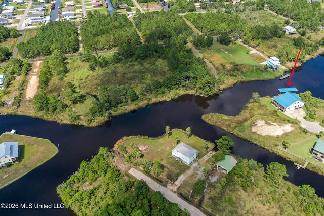 4166 Old Lazy River Road, Bay Saint Louis, MS 39520