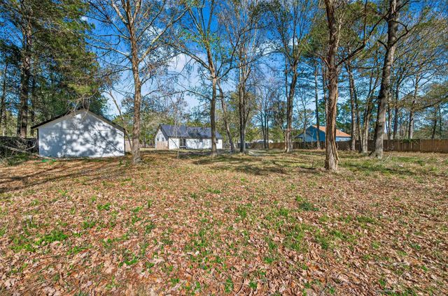 170 Walter Drive, Cleveland, TX 77328