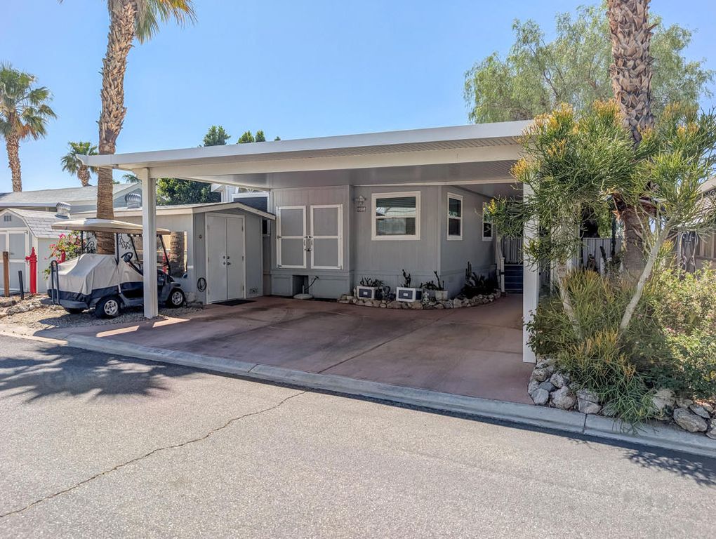 Image 1 of property listing at 70200 Dillon Road 665, Desert Hot Springs, CA 92241