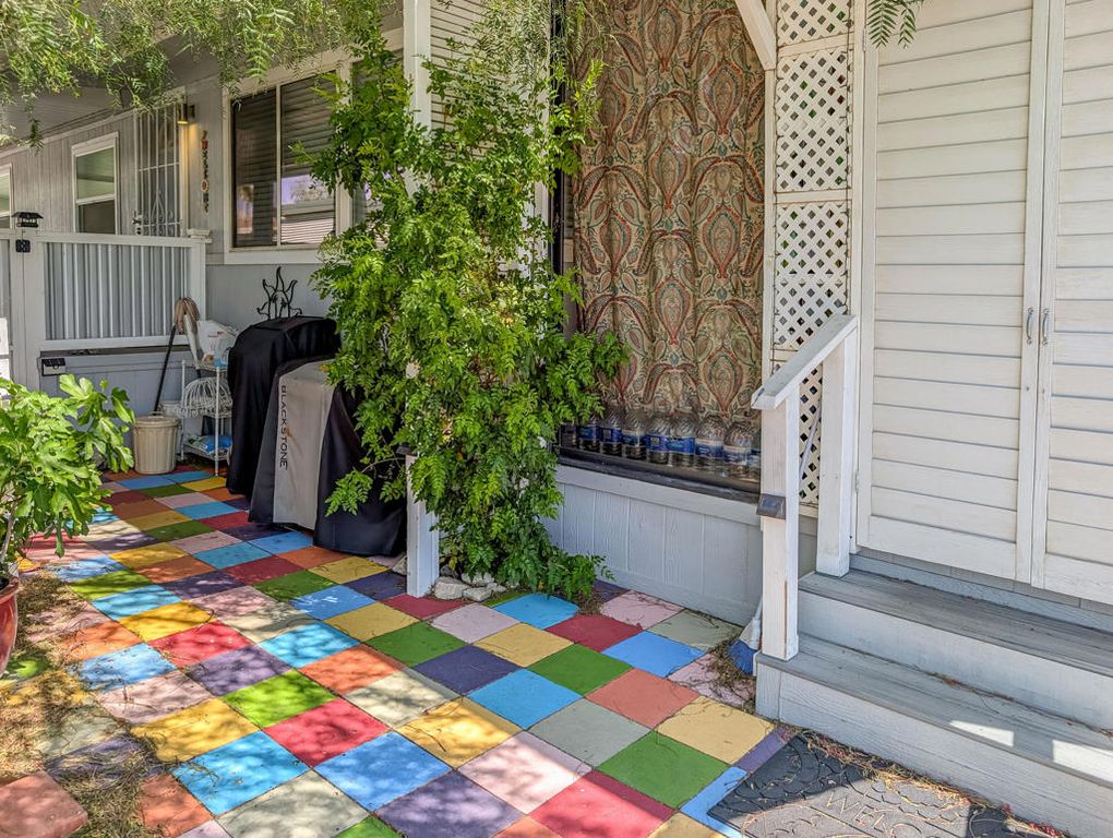 Image 31 of property listing at 70200 Dillon Road 665, Desert Hot Springs, CA 92241