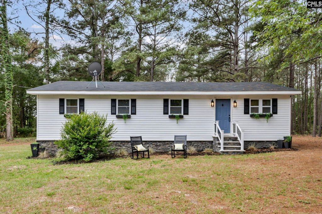 8107 Black River Road, Rembert, SC 29128