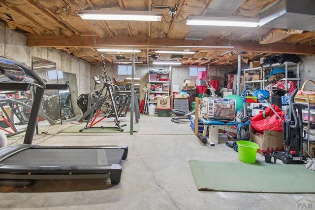 3 Queensbridge Dr, Pueblo, CO 81001