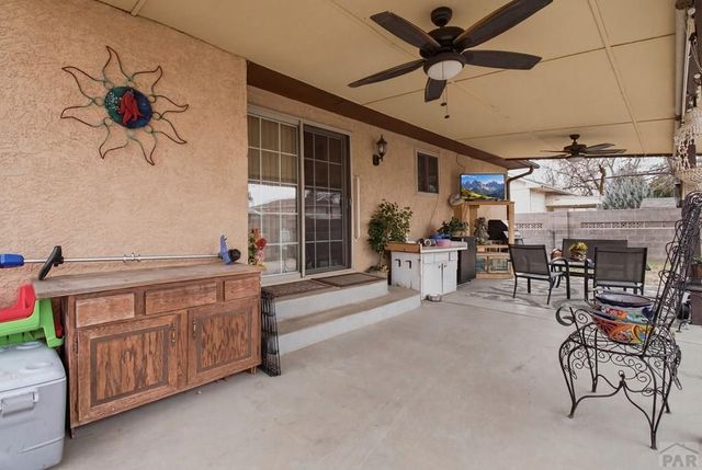 3 Queensbridge Dr, Pueblo, CO 81001