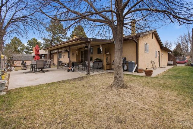 3 Queensbridge Dr, Pueblo, CO 81001