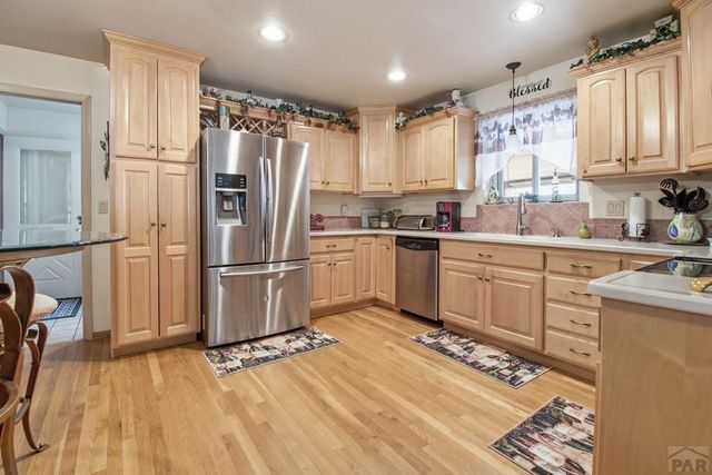 3 Queensbridge Dr, Pueblo, CO 81001