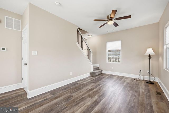 16 HEIGHTS AVE, Berlin, NJ 08009